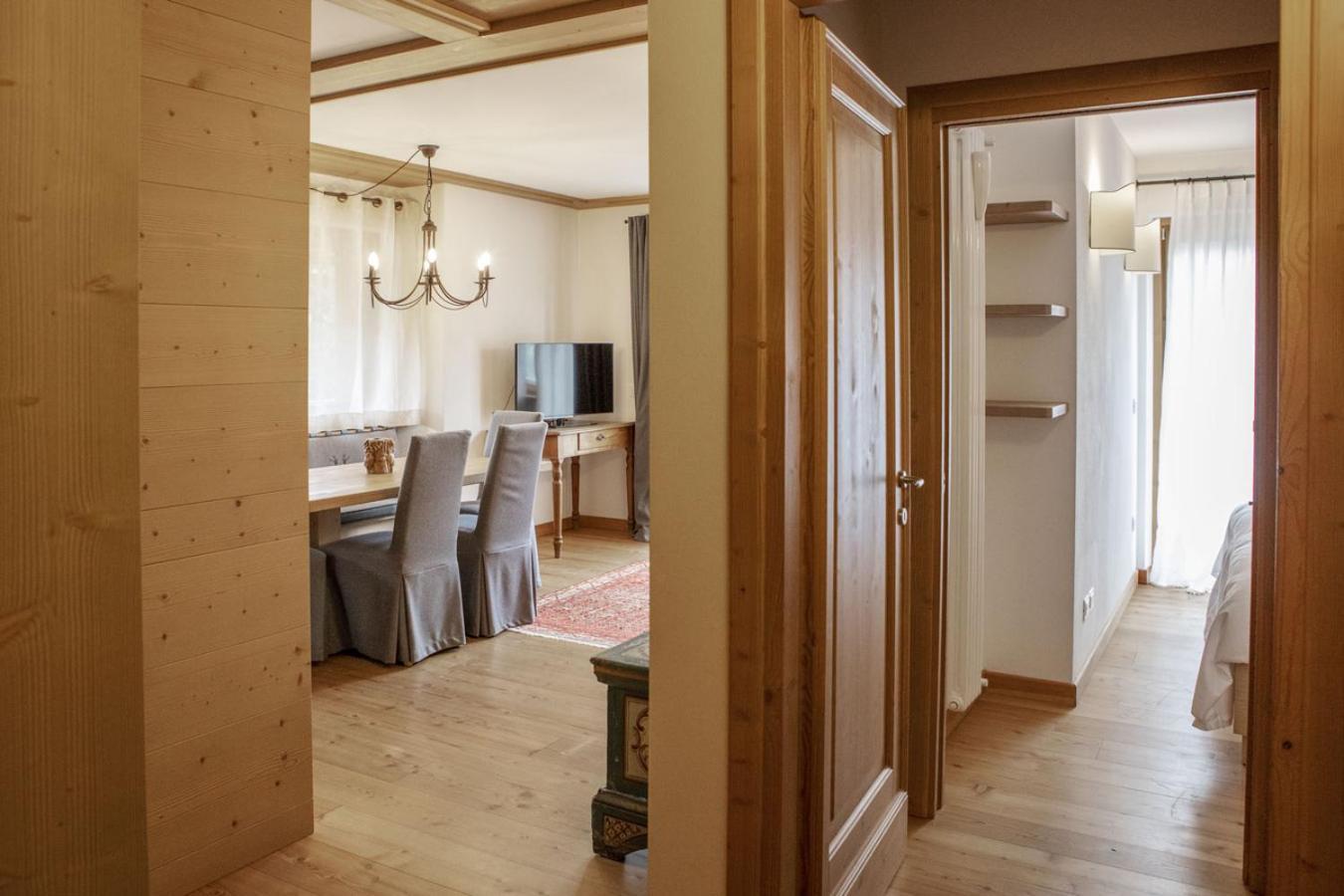 Ca' Del Sole Aparthotel San Vito di Cadore Eksteriør bilde